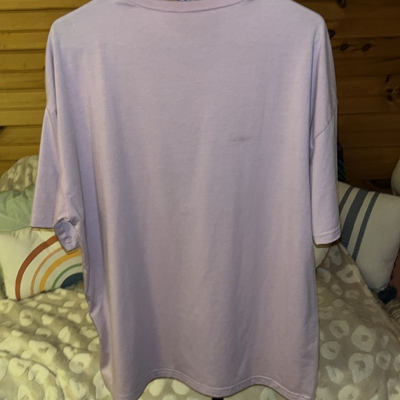 T-shirt by SHEIN oversized size medium - Picture 3 of 3